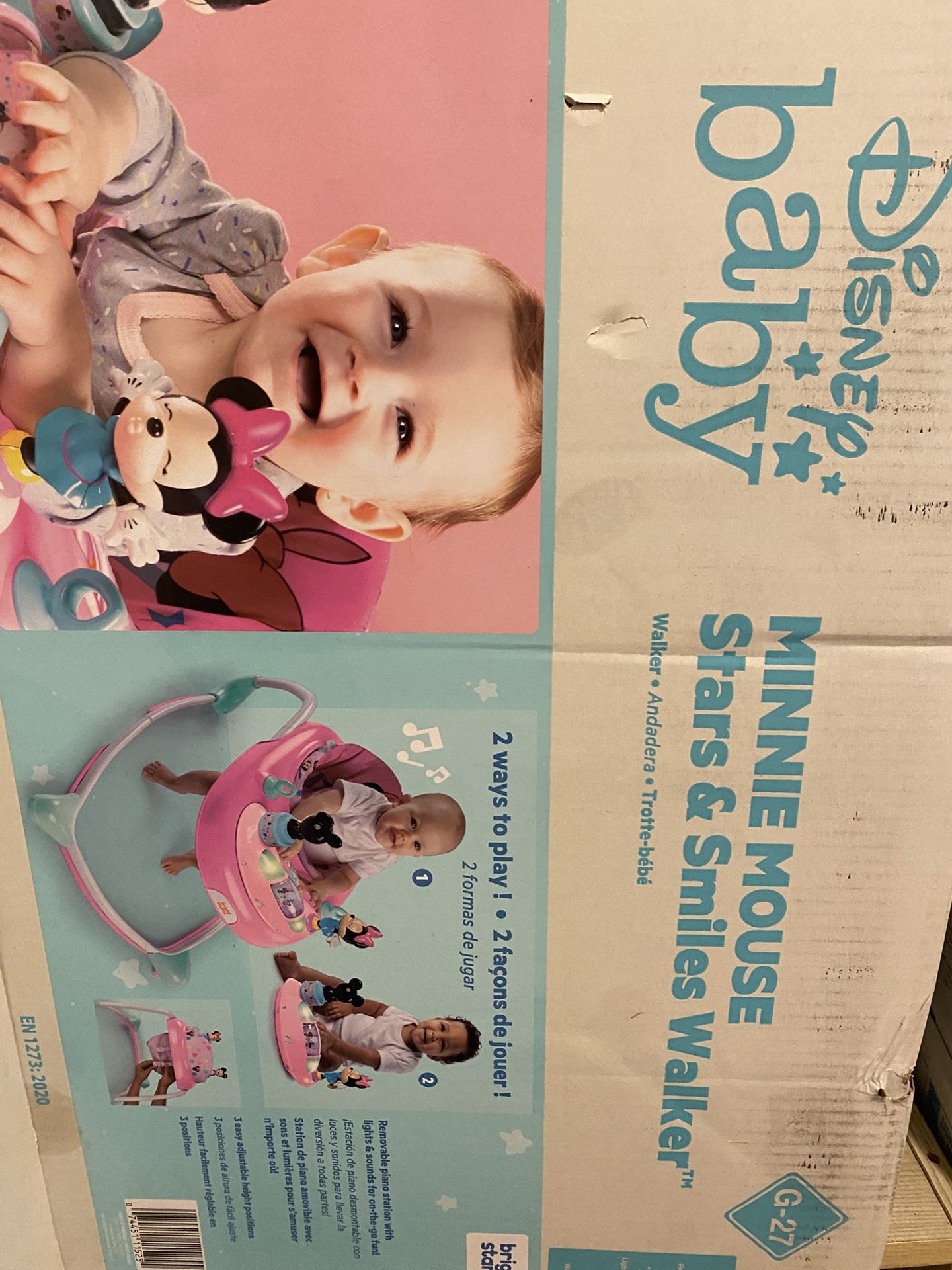Minnie Mouse Star And Strike Walker BRAND NEW