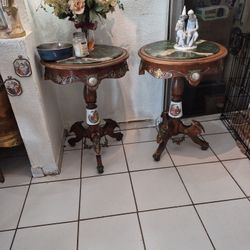 Table De Madera Con Base De Mármol Con Figuras Victoriano Y Bronce