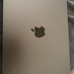 MacBook Pro M3 