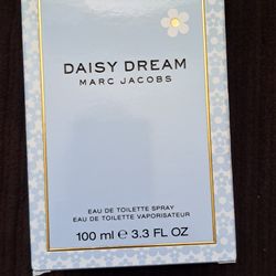 NEW MARC JACOBS " DAISY DREAM WOMAN'S 3.3OZ LARGE SPRAY 40$