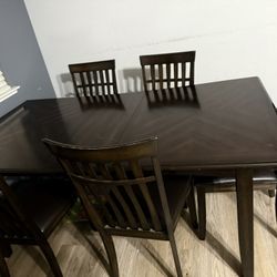 Dinning Table