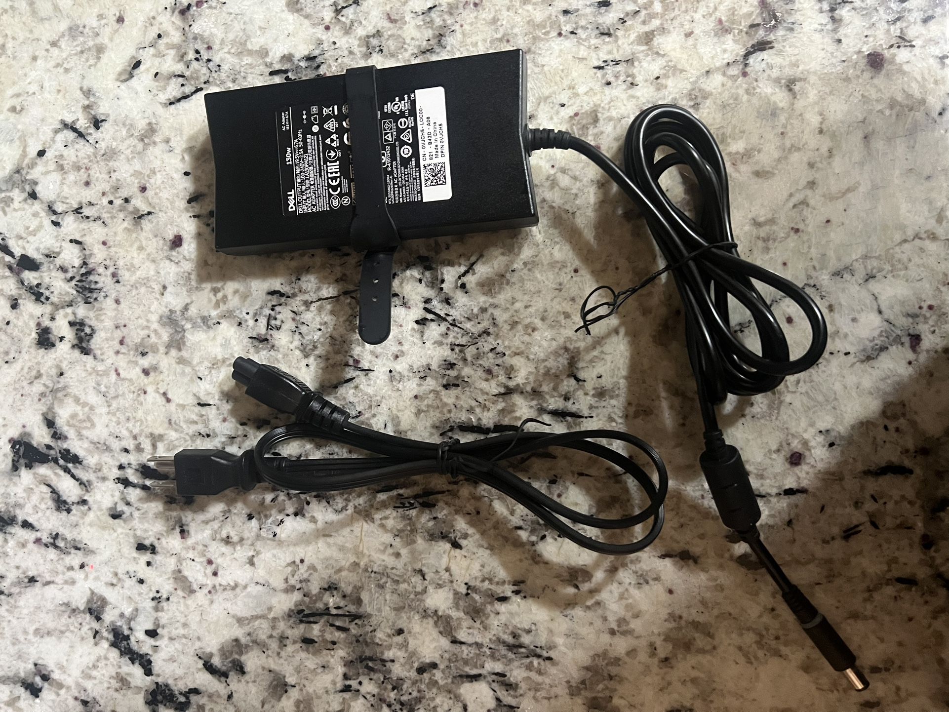 Dell 130w AC Adapter
