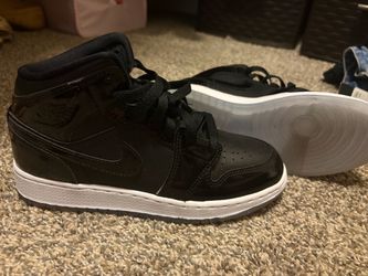 Air Jordan 1 Mid Black Patent Leather Sneakers