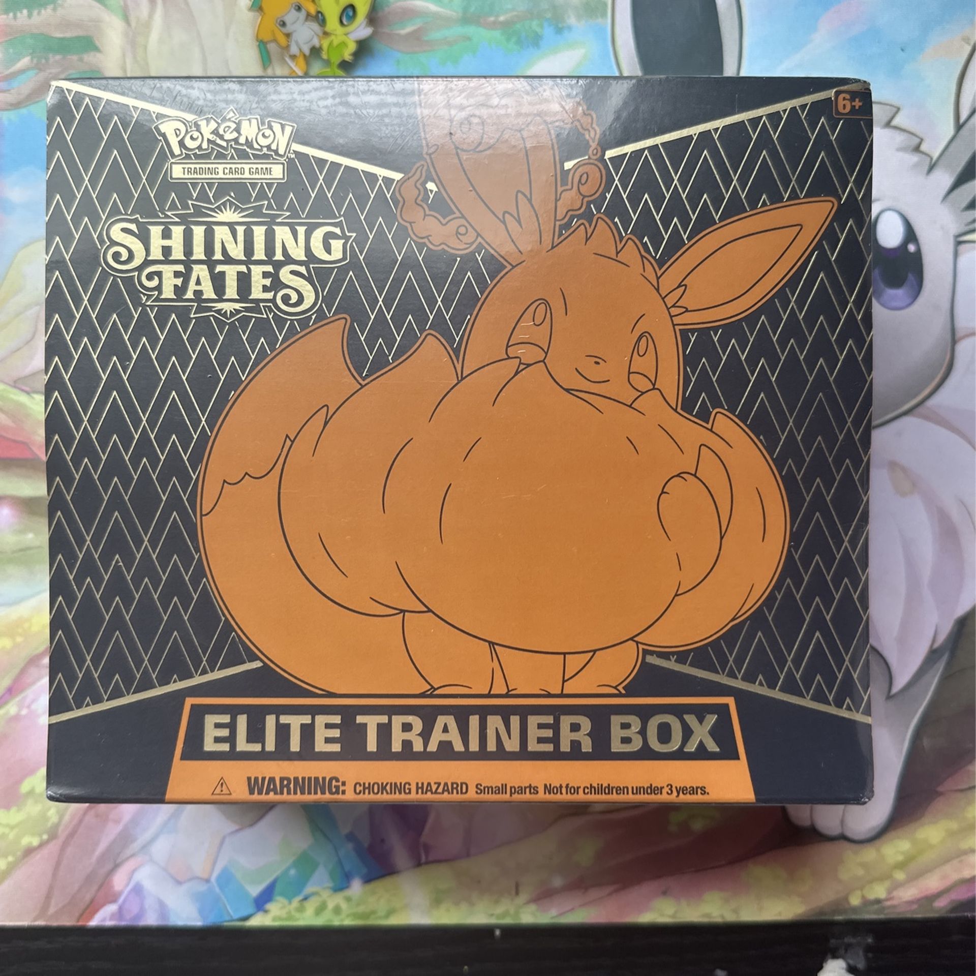Pokémon Shining Fates Etb