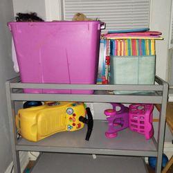 Free Changing Table 