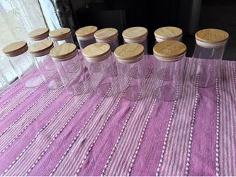 13,Small spice jars with bamboo lids