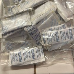 74 desiccant pouches