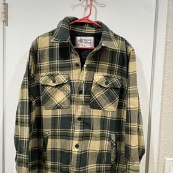 Alpine Design Men's Quilted Lined Plaid Shirt Jacket in green and beige tones