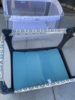 Used Portable Pack N Play & Care seat Combo