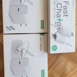 Brand New Unopened 2 Pack APPLE CHARGER 
