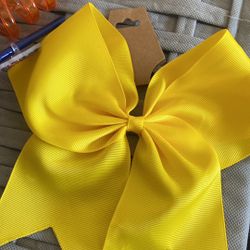 Huge Scrunchies Bow 