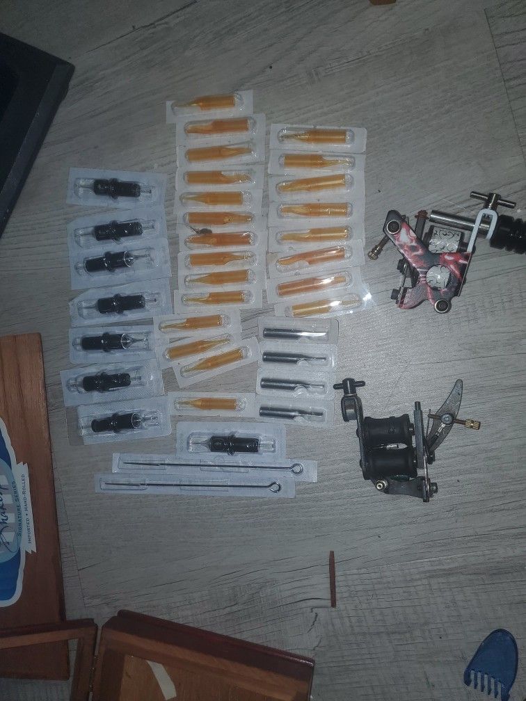 Tattoo Machines And Accesories