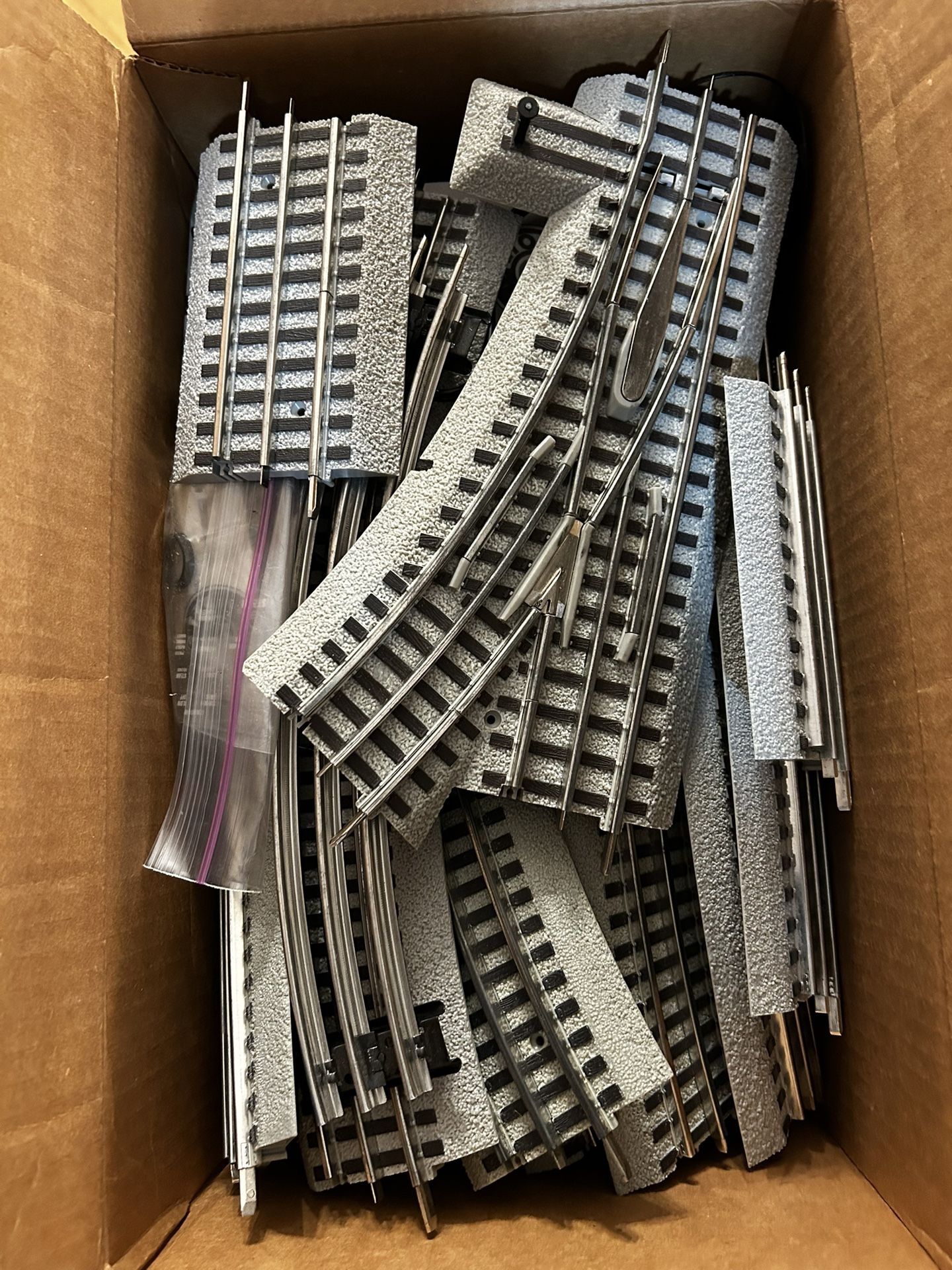 Lionel Train Tracks