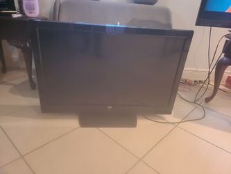 32 " JVC T.V....No Remote