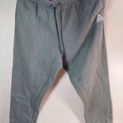 Woman's Sweat Pants Must Pick Up