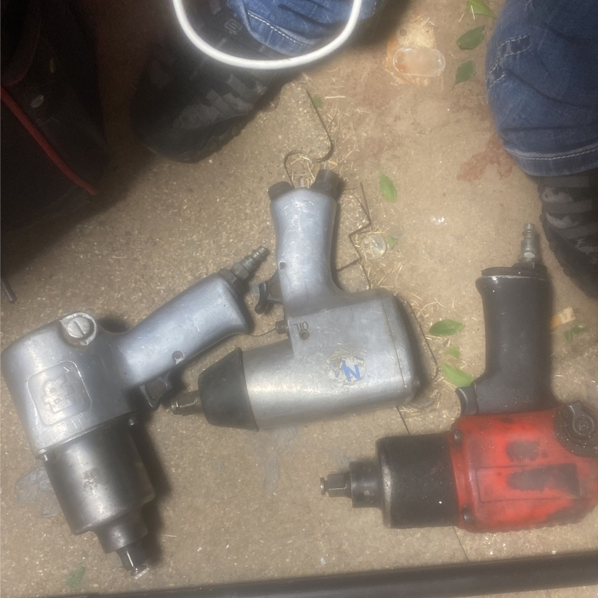 山口 BEAUTY IMPACT SV 山口 BEAUTY IMPACT SV SEYVUM Cordless Impact Wrench, 1/2” Max