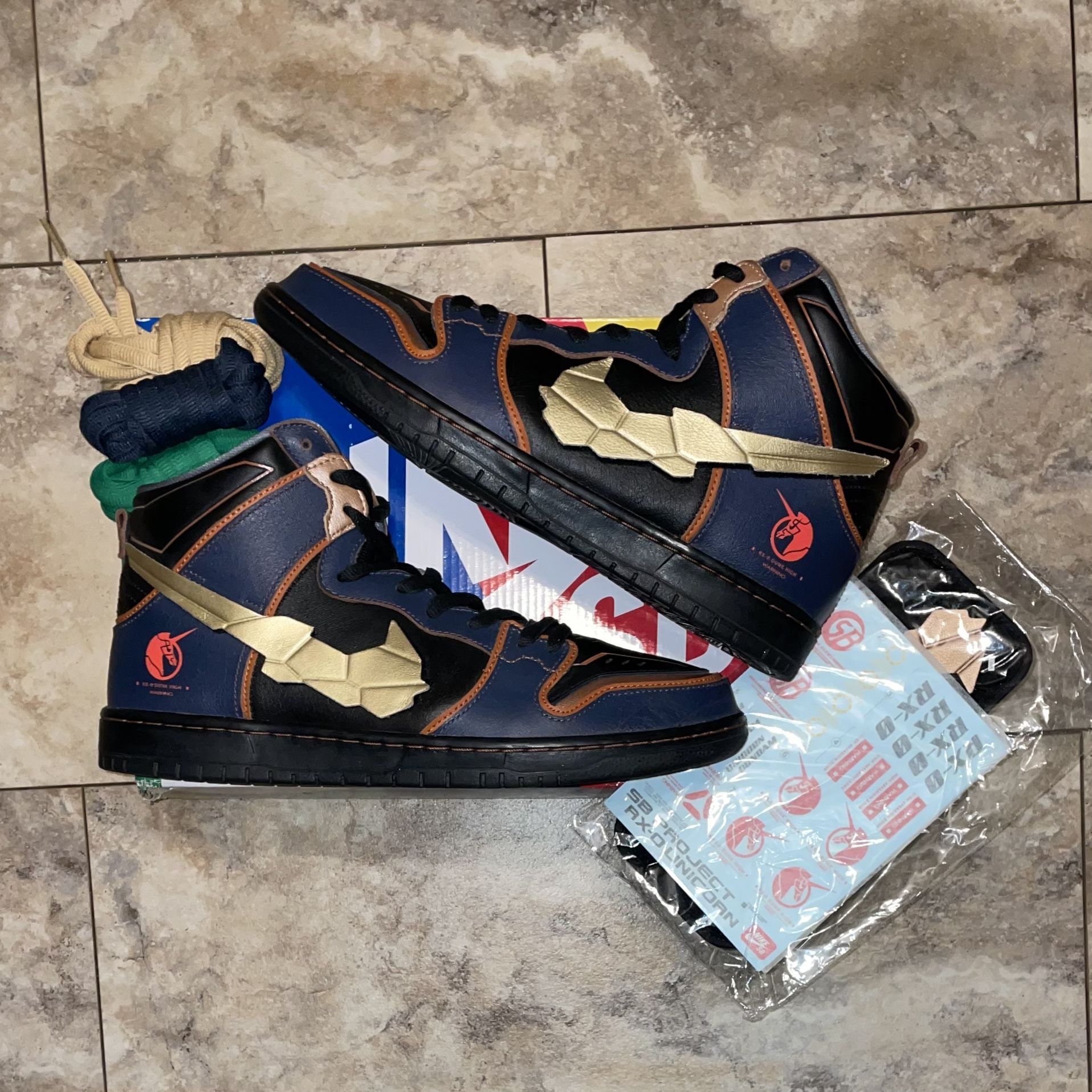 Nike SB Dunk High RX Nike SB Dunk High RX-0 Unicorn Gundam – Hidden Realm main image 3