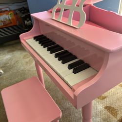 Children’s Mini Grand Piano