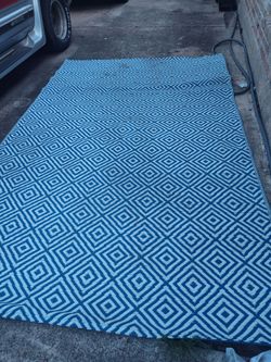 AREA RUG for your patio or PORCHE listo para usted ahhorita