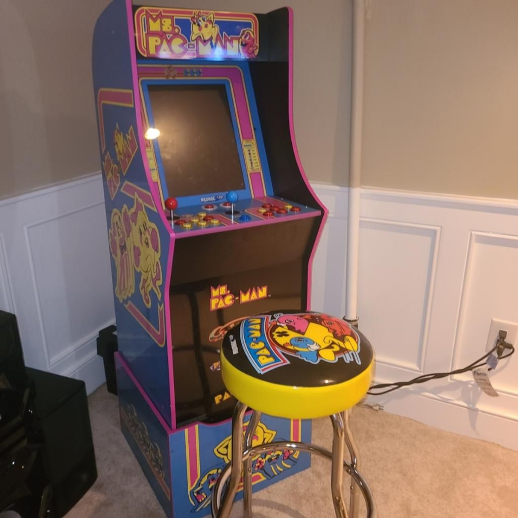 Arcade Game With Over 3,500 Games 