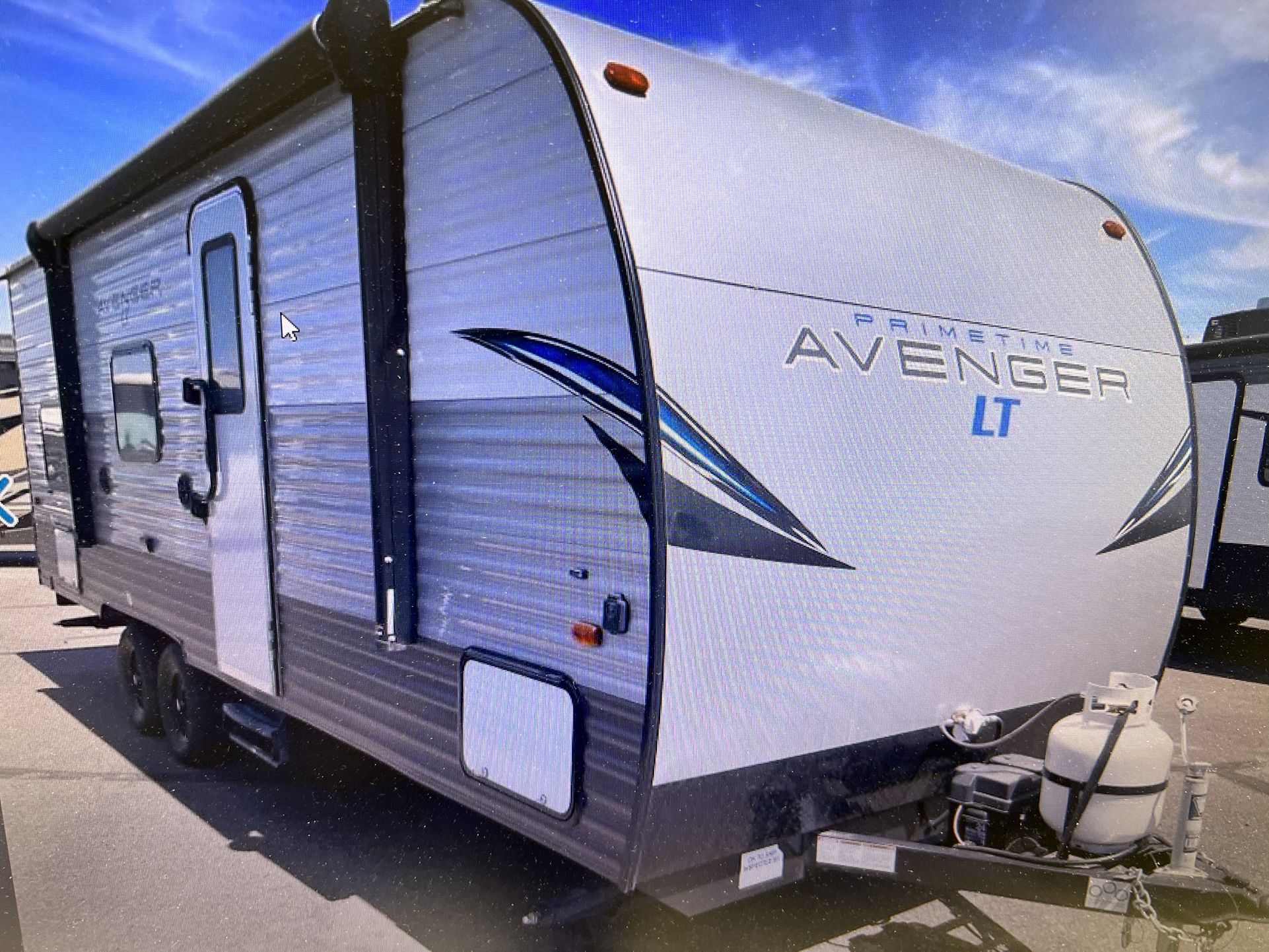 2021 AVENGER 22BH