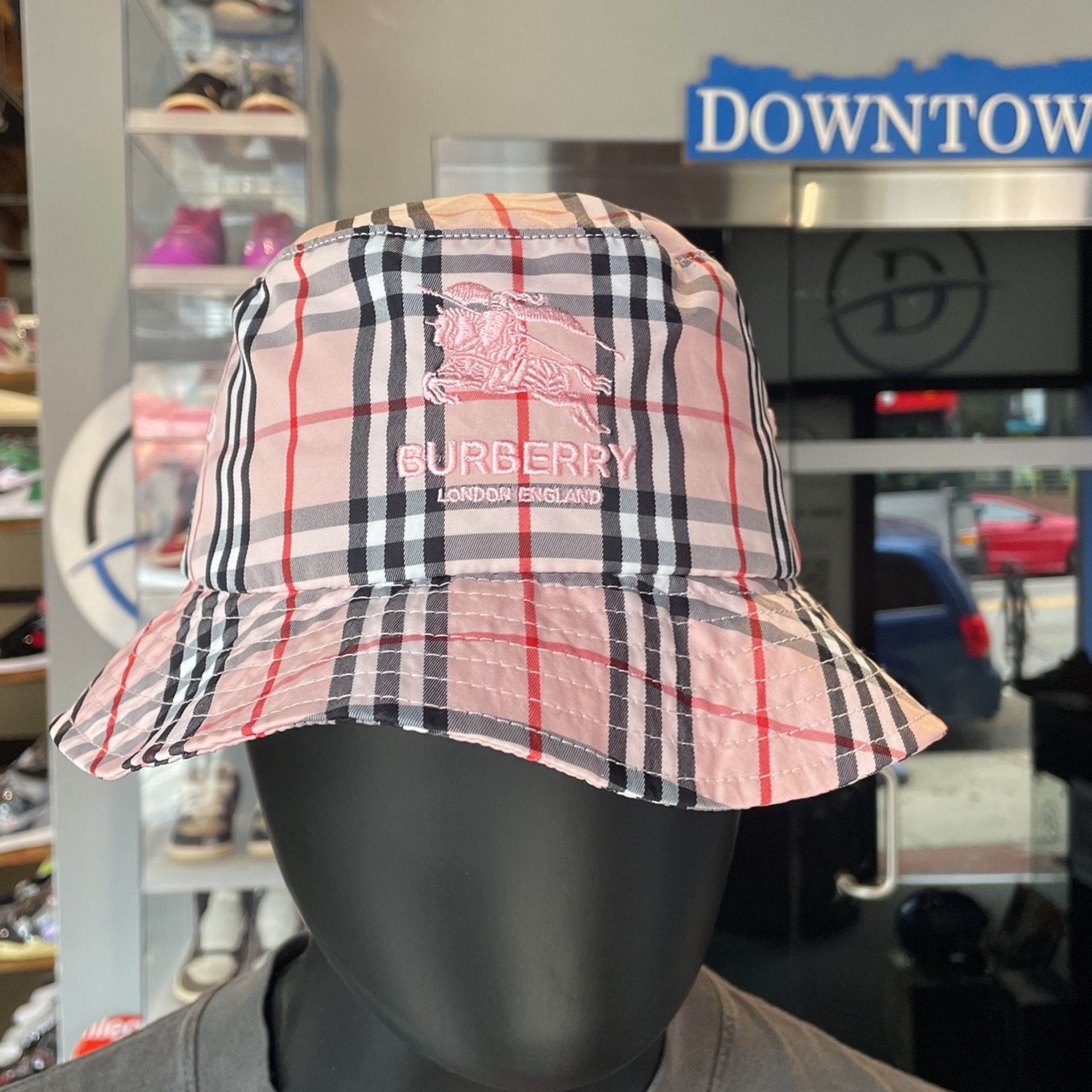 Supreme Burberry
