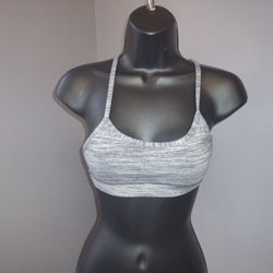 Lululemon Gray Colored Women's Sports Bra 
pit to pit 12"
bottom band across 11"
