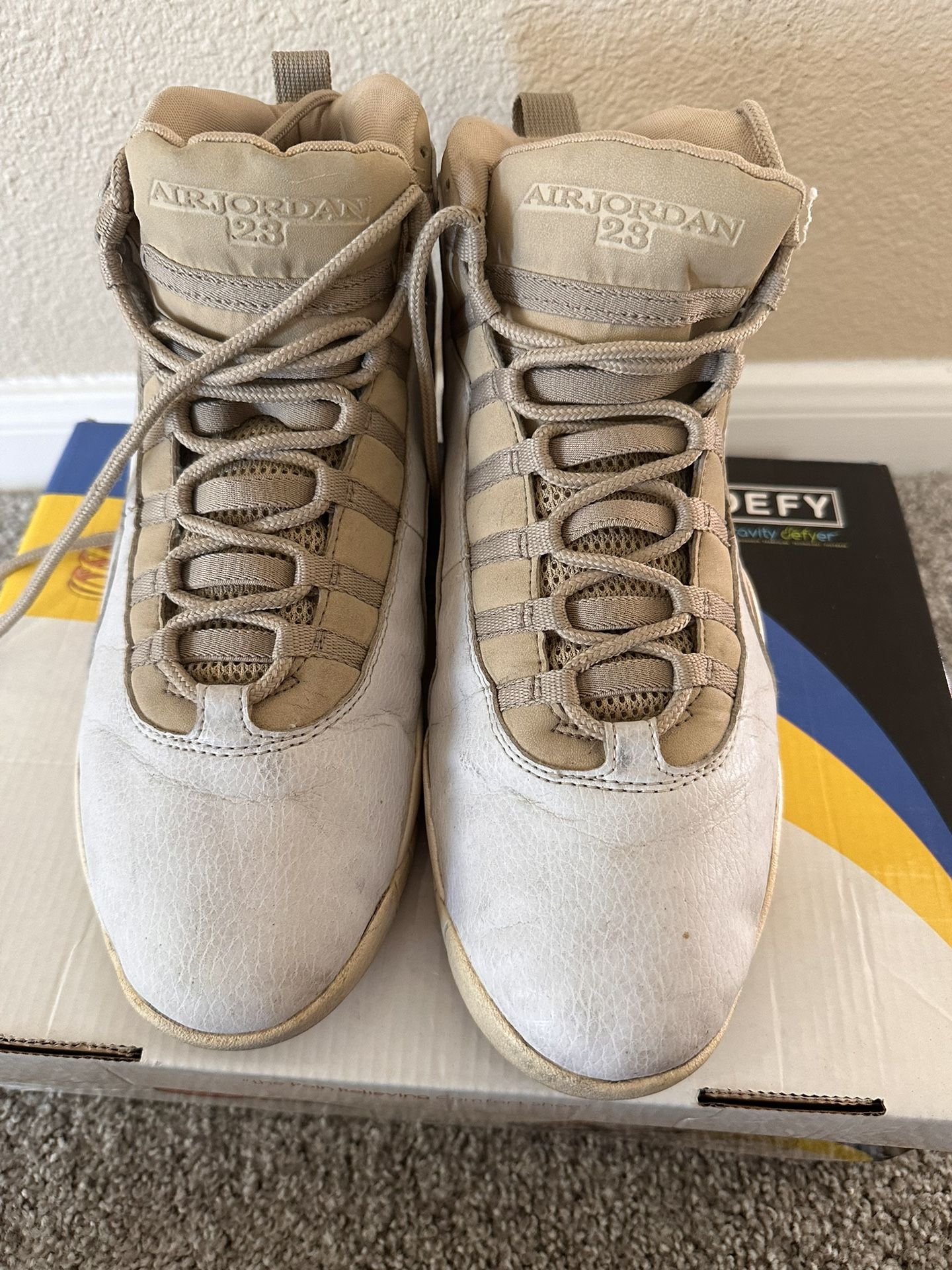 Size 13 - Jordan 10 Retro Linen 2005