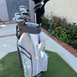 Taylormade Golf Club For Man (RH)with Putter And Golf Bag 