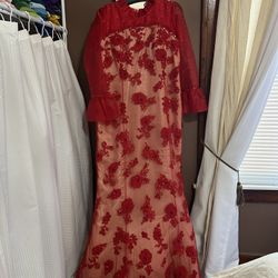 Size 14 Evening Gown 