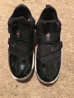 Size 3Y Nike LeBron Soldier 12