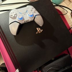 PS4 Pro   