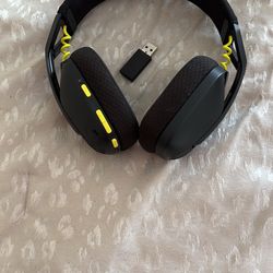 Logitech 435 Gaming Headset 