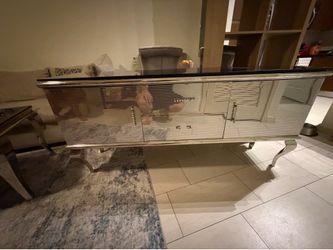 sideboard
