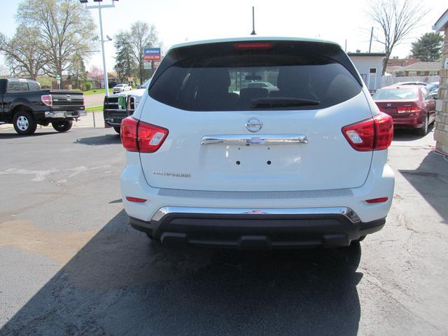 2017 Nissan Pathfinder