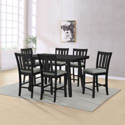 7pc. Dining Set.