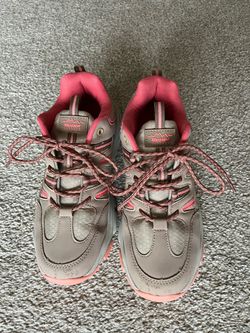 Beppi Outdoor Women’s Hiking/Walking Shoes EU 38 – Like New – $25