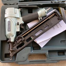Hitachi Finishing Nail Gun
