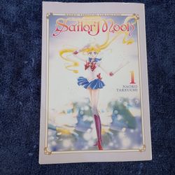 Pretty Guardian Sailor Moon Eternal Edition 1 Manga English Kodansha (paperback)