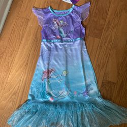 New Disney mermaid dress Size 6