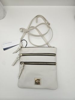 NEW Dooney And Bourke Crossbody 