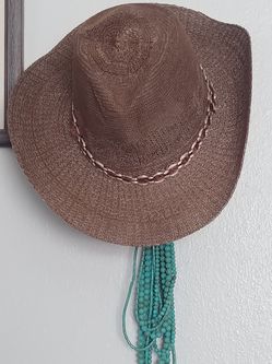 Ladies Western Straw Cowboy Hat Cool Enough For Work Or Show During Hot Summer Days.