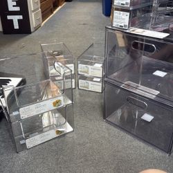 clear plastic storage containers 12 total