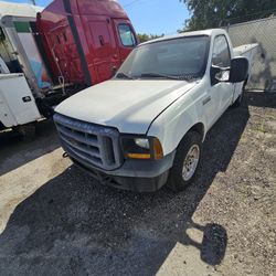 BAD MOTOR/ FORD F250   Utility  Tow It Out !! Yours For $2400 Clean Title