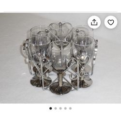 Silver Ombre Wine Goblets With Heart Caddy 