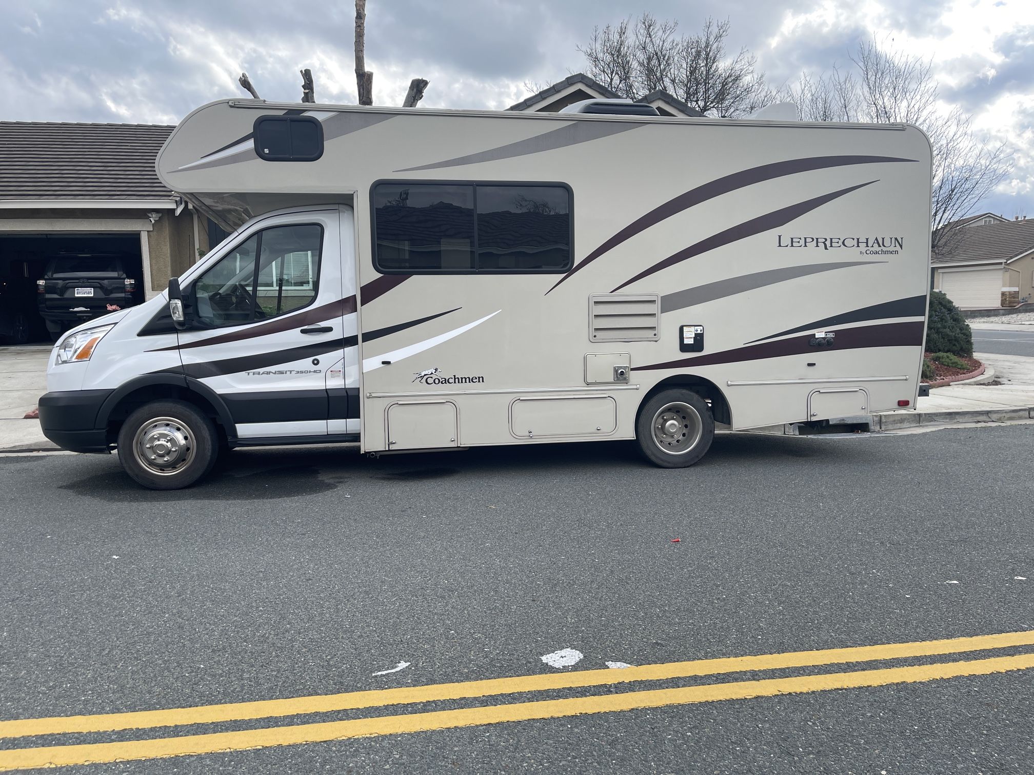2018 Coachman Leprechaun 200 CB