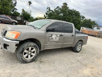 2014 Nissan Titan