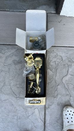 Door knob