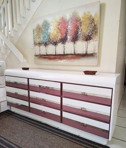 DRESSER 9 DRAWERS DELIVERY AVAILABLE