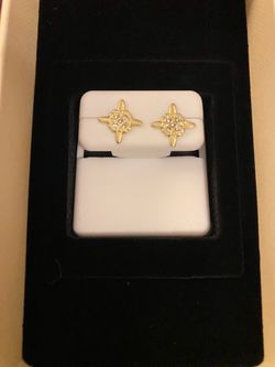 10k solid gold star push back Earrings New stamped